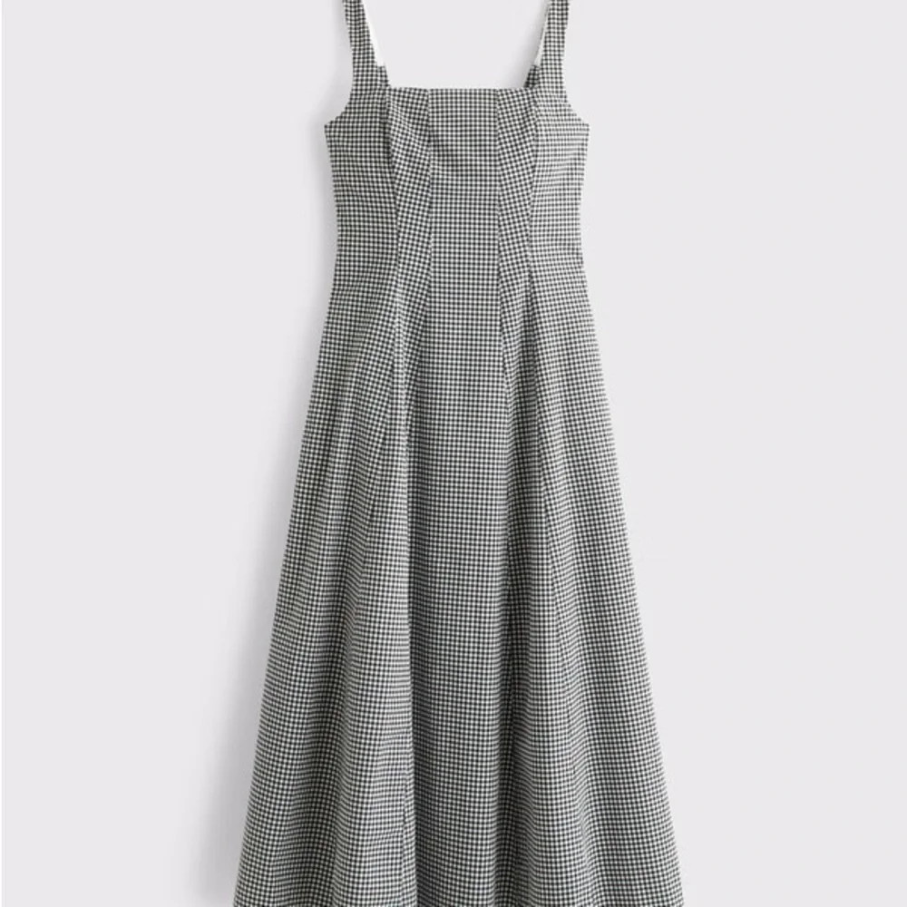 Abercrombie & Fitch Black and White Midi Dress - Picture 6 of 6